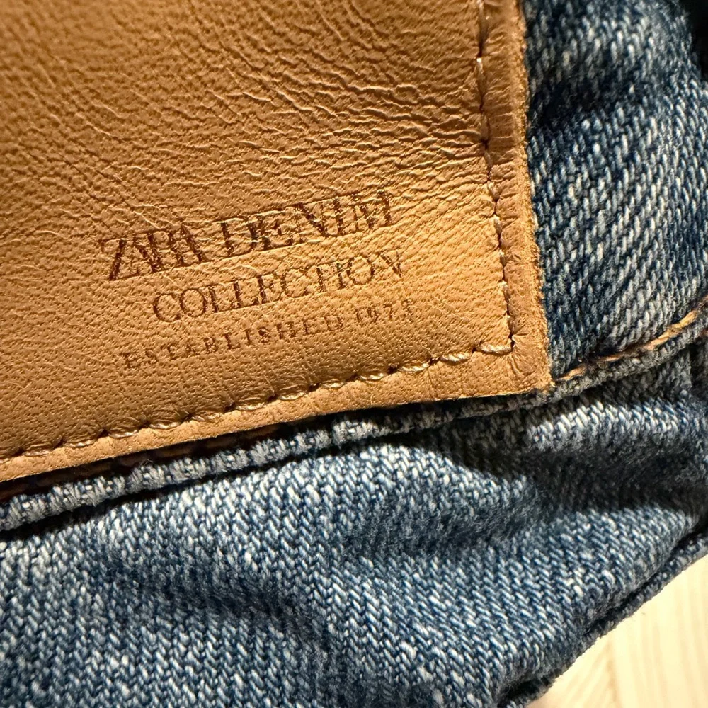 Zara Wide-Leg Flare Jeans - Medium Blue Denim - Picture 7 of 11